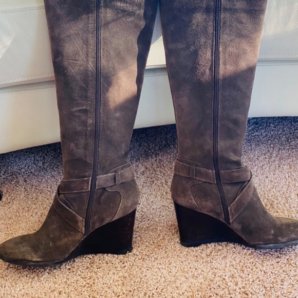 Franco Sarto taupe suede knee high boots - Picture 2 of 5